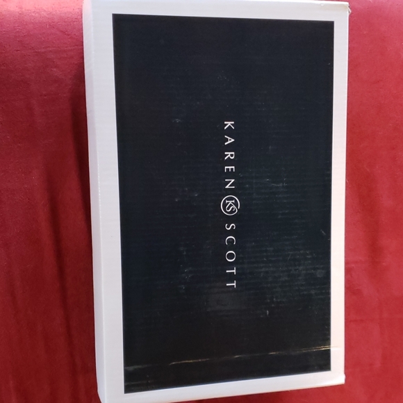 Karen Scott Classic Pumps (BRAND NEW!!!) - Picture 8 of 8